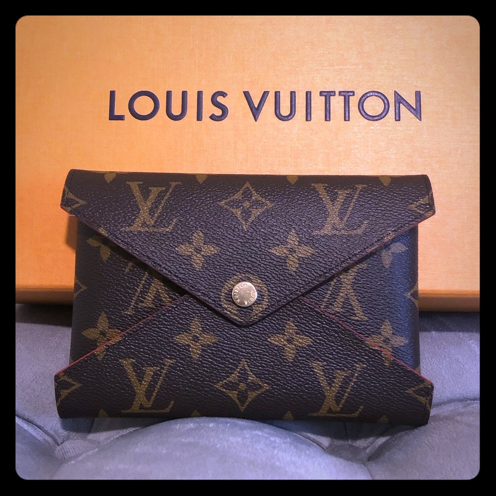 Louis Vuitton Pochette Kirigami (Medium)